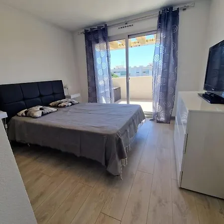 Cozy 1 Bedroom With A Seaview, Ac, Pool And Parking 앙티브