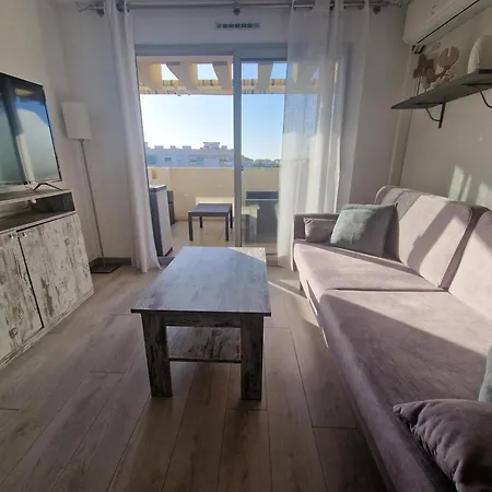 Cozy 1 Bedroom With A Seaview, Ac, Pool And Parking 앙티브